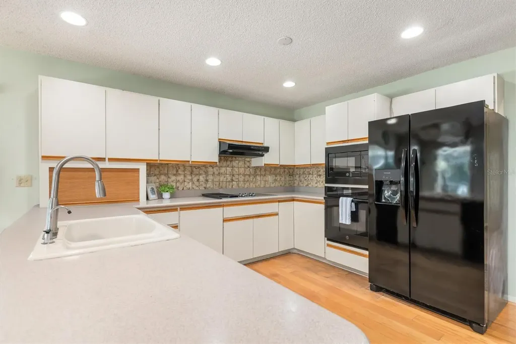 4338 Lost Forest Lane Sarasota FL 34235