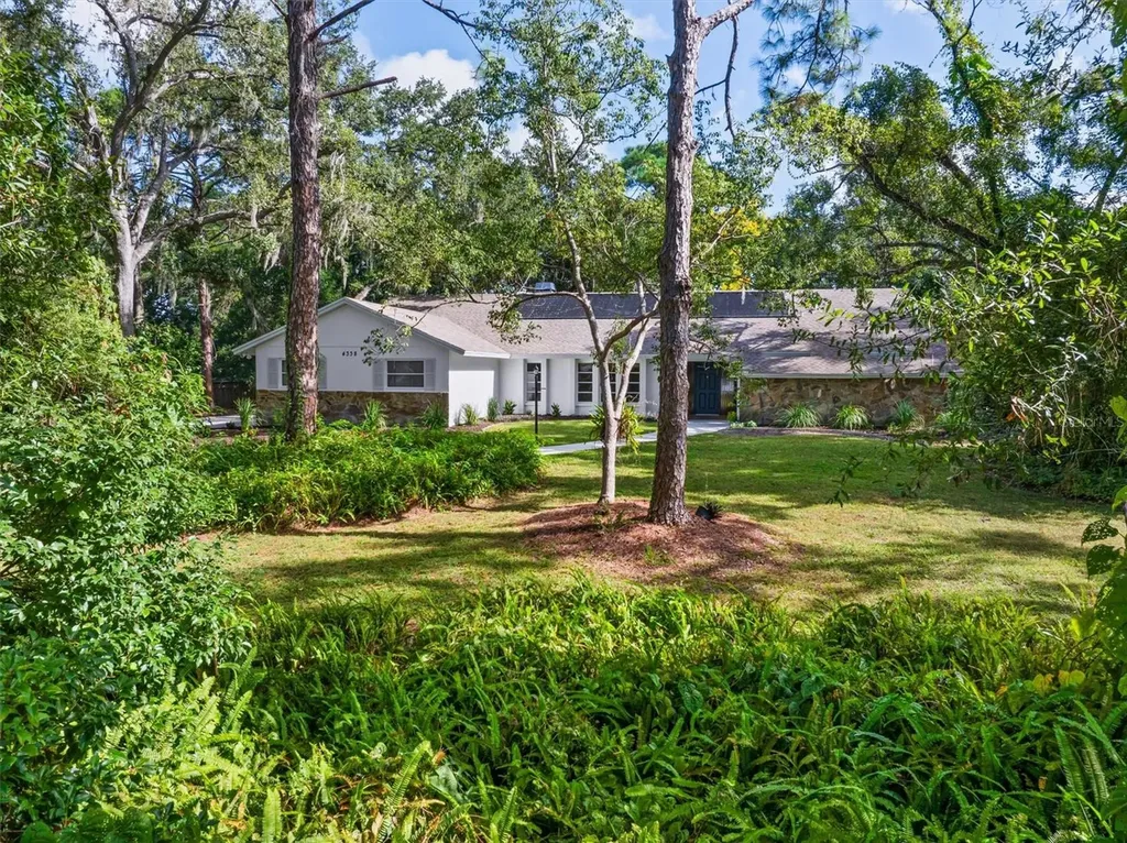 4338 Lost Forest Lane Sarasota FL 34235