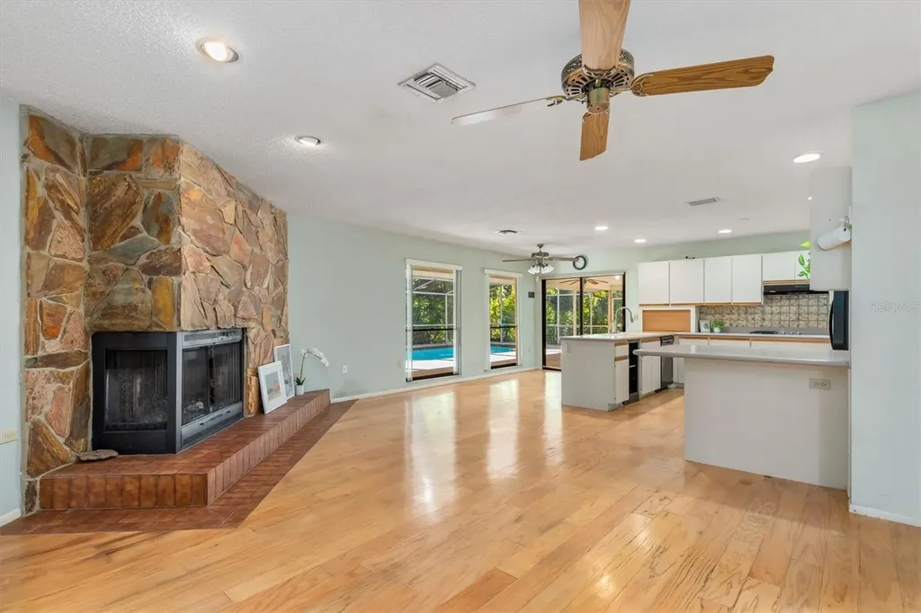 4338 Lost Forest Lane Sarasota FL 34235