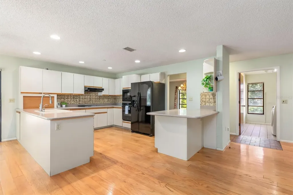 4338 Lost Forest Lane Sarasota FL 34235