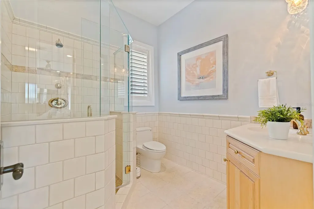 6152 52nd Street S St Petersburg FL 33715