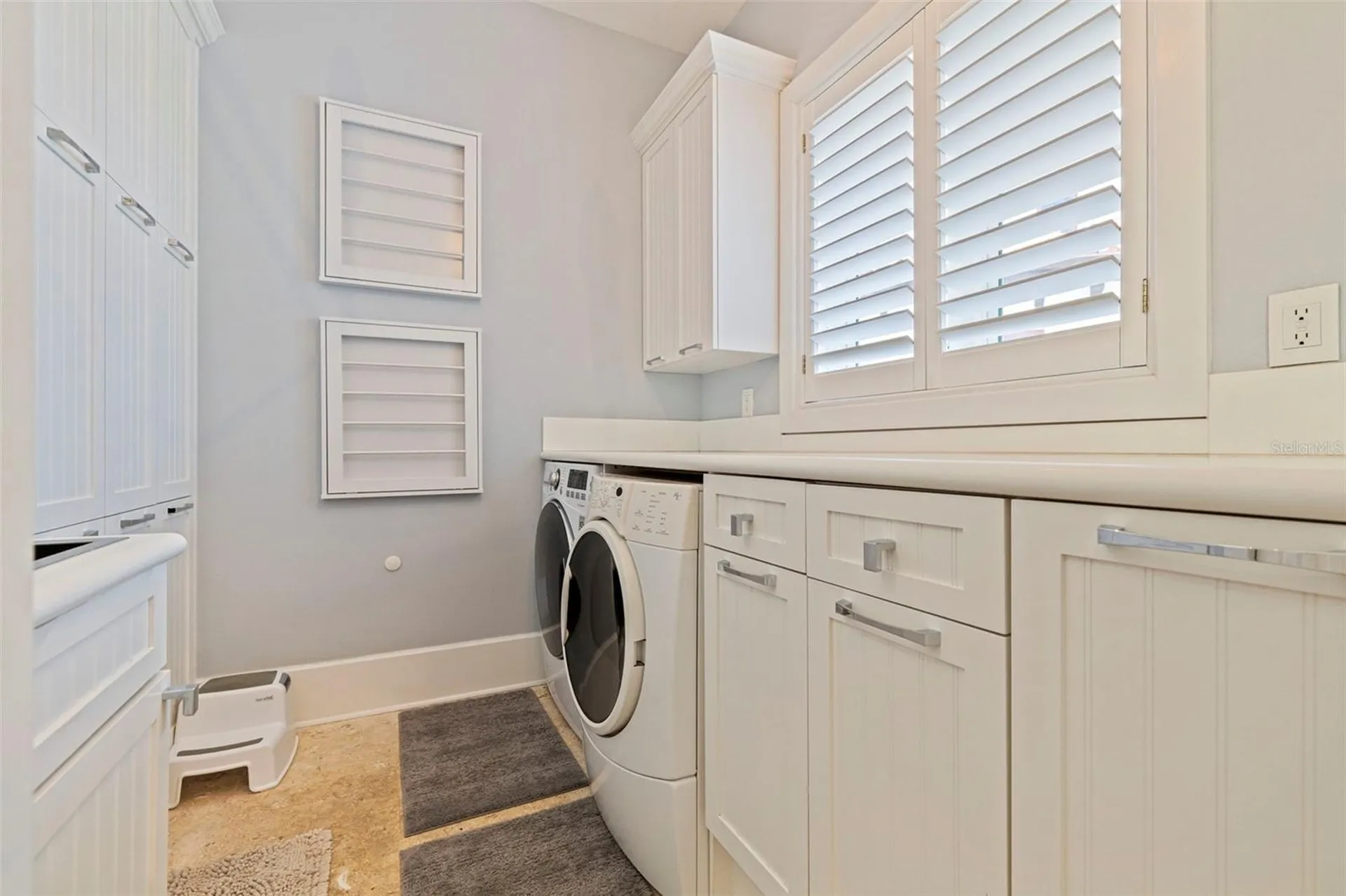 6152 52nd Street S St Petersburg FL 33715