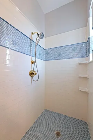 6152 52nd Street S St Petersburg FL 33715