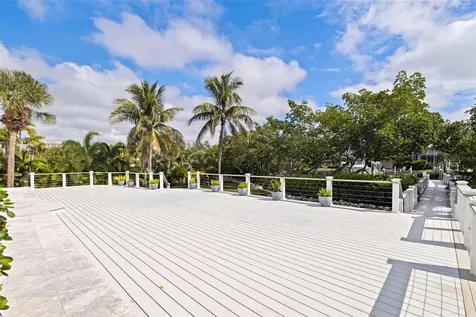 6152 52nd Street S St Petersburg FL 33715