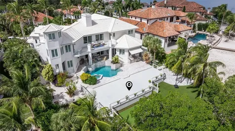 6152 52nd Street S St Petersburg FL 33715