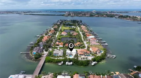 6152 52nd Street S St Petersburg FL 33715