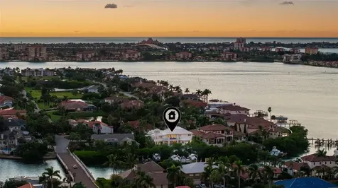 6152 52nd Street S St Petersburg FL 33715
