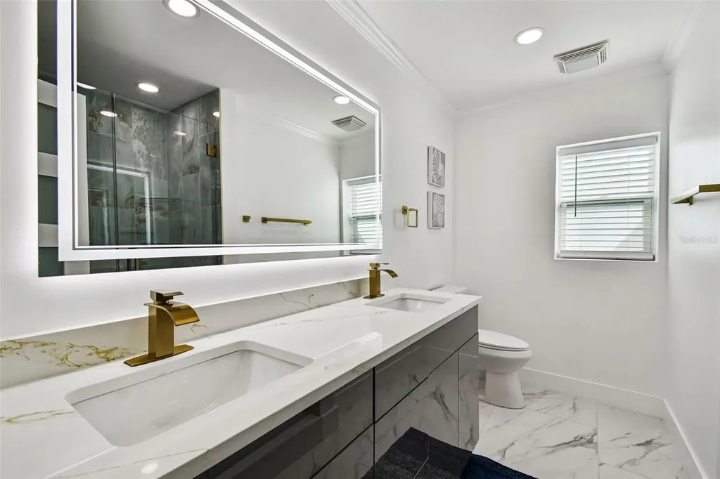 8708 Thornwood Lane Tampa FL 33615