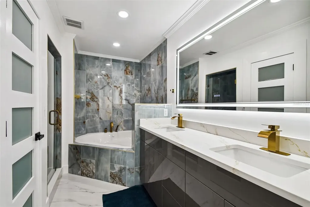 8708 Thornwood Lane Tampa FL 33615