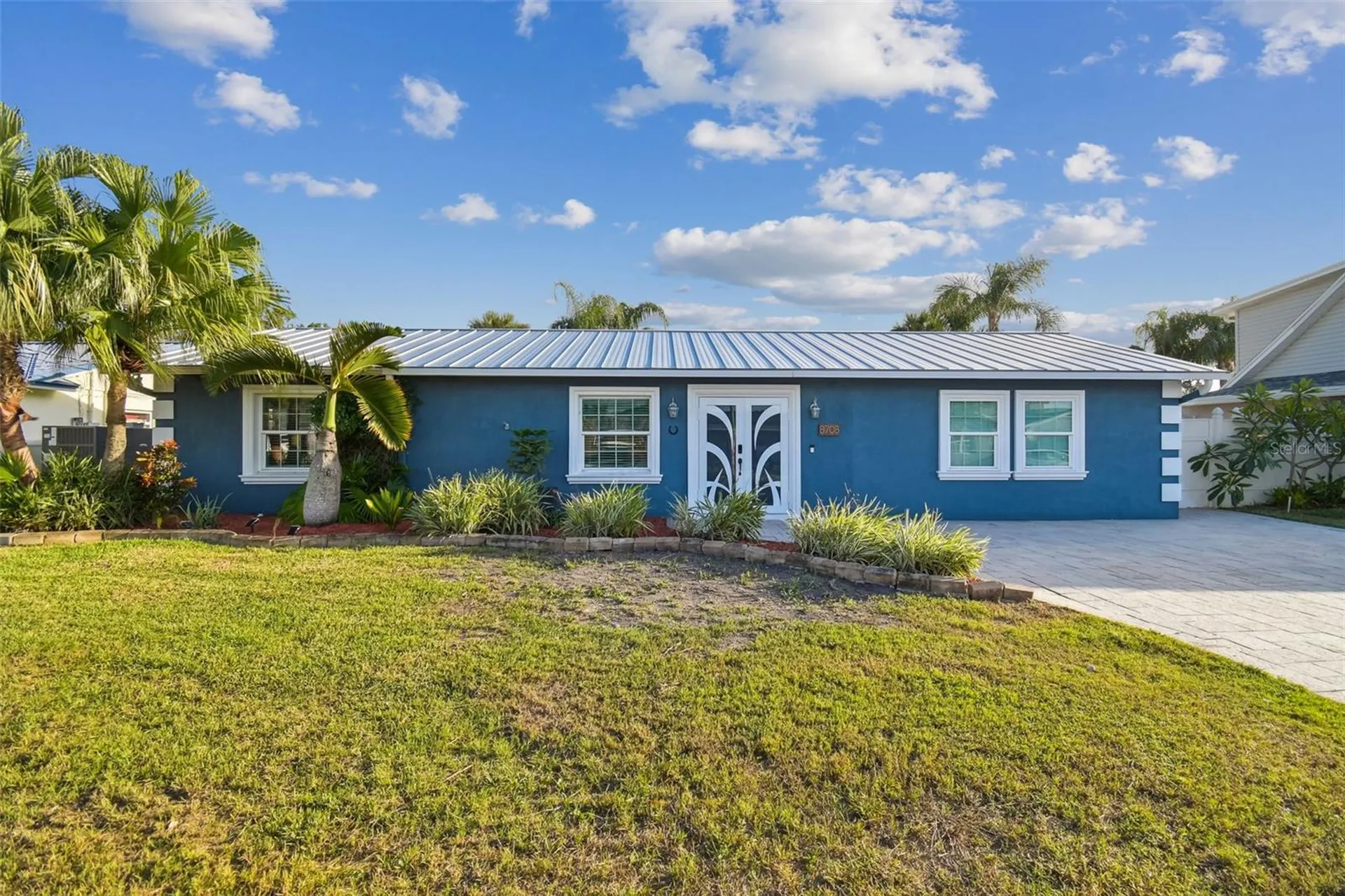 8708 Thornwood Lane Tampa FL 33615