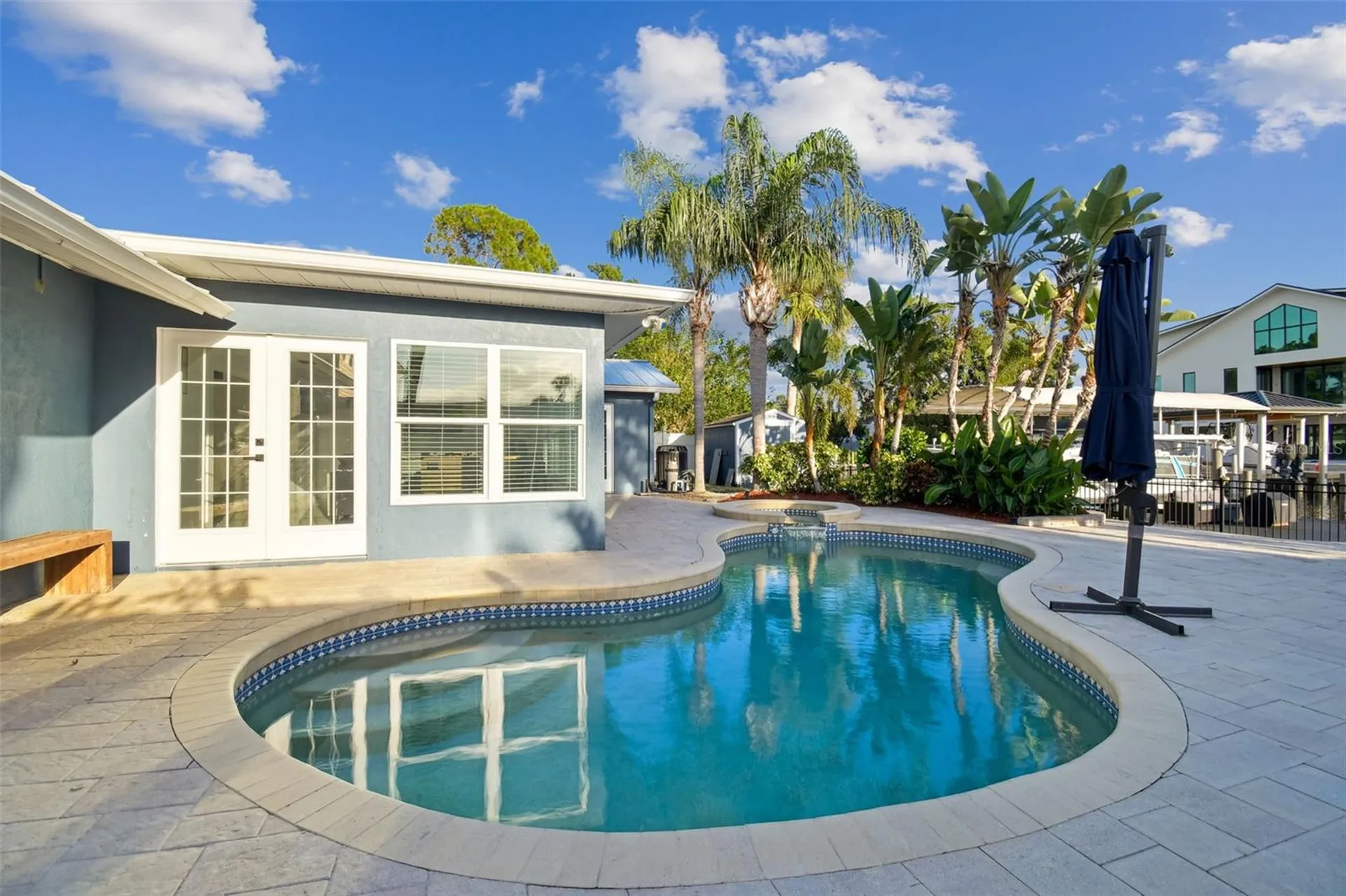 8708 Thornwood Lane Tampa FL 33615
