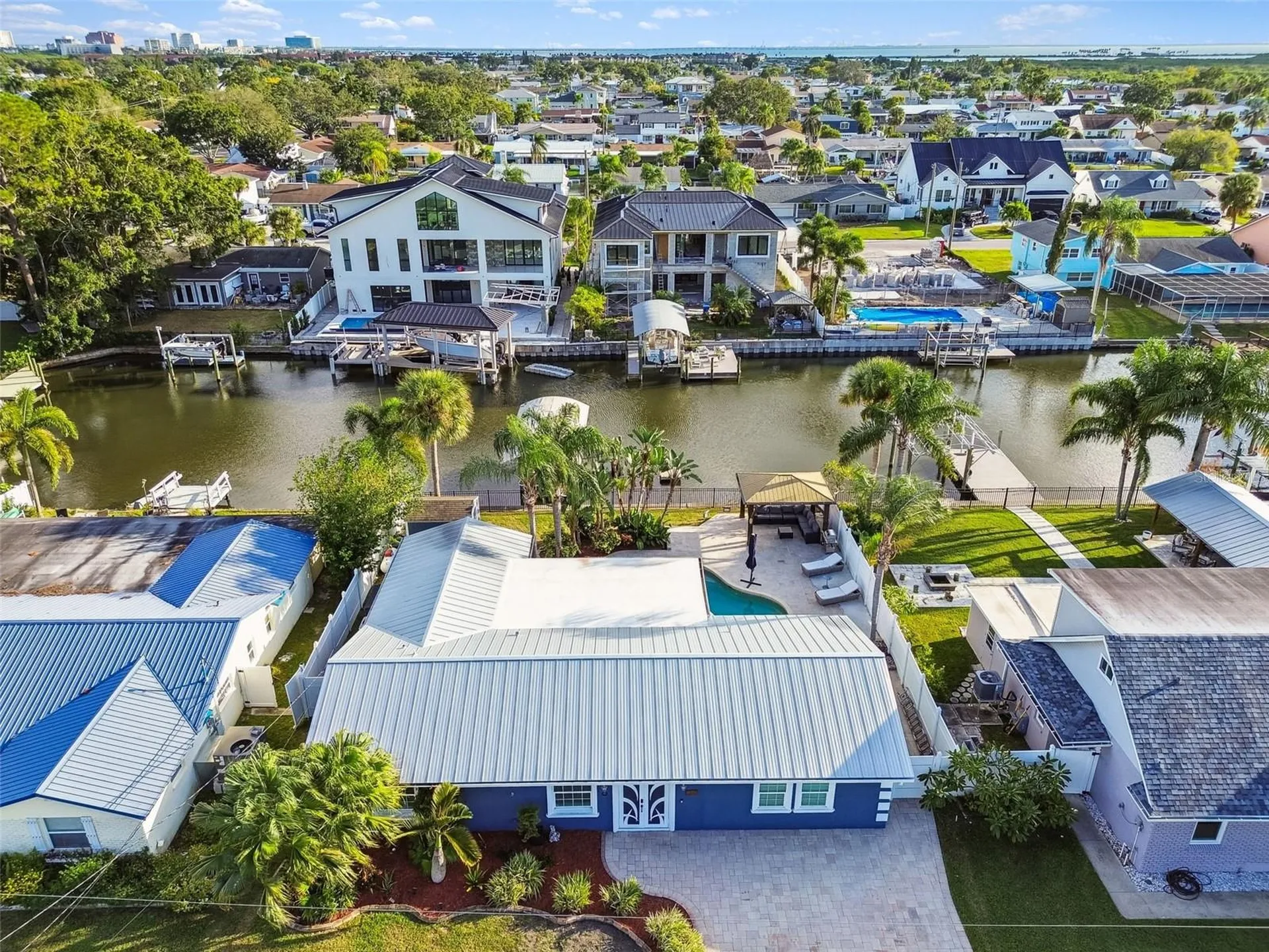 8708 Thornwood Lane Tampa FL 33615