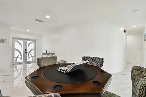 8708 Thornwood Lane Tampa FL 33615