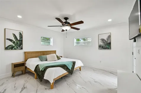 8708 Thornwood Lane Tampa FL 33615