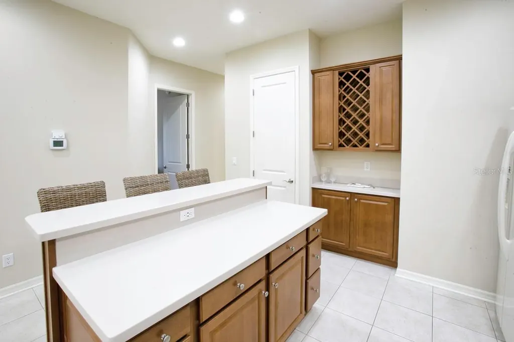 7321 Emma Road Bradenton FL 34209