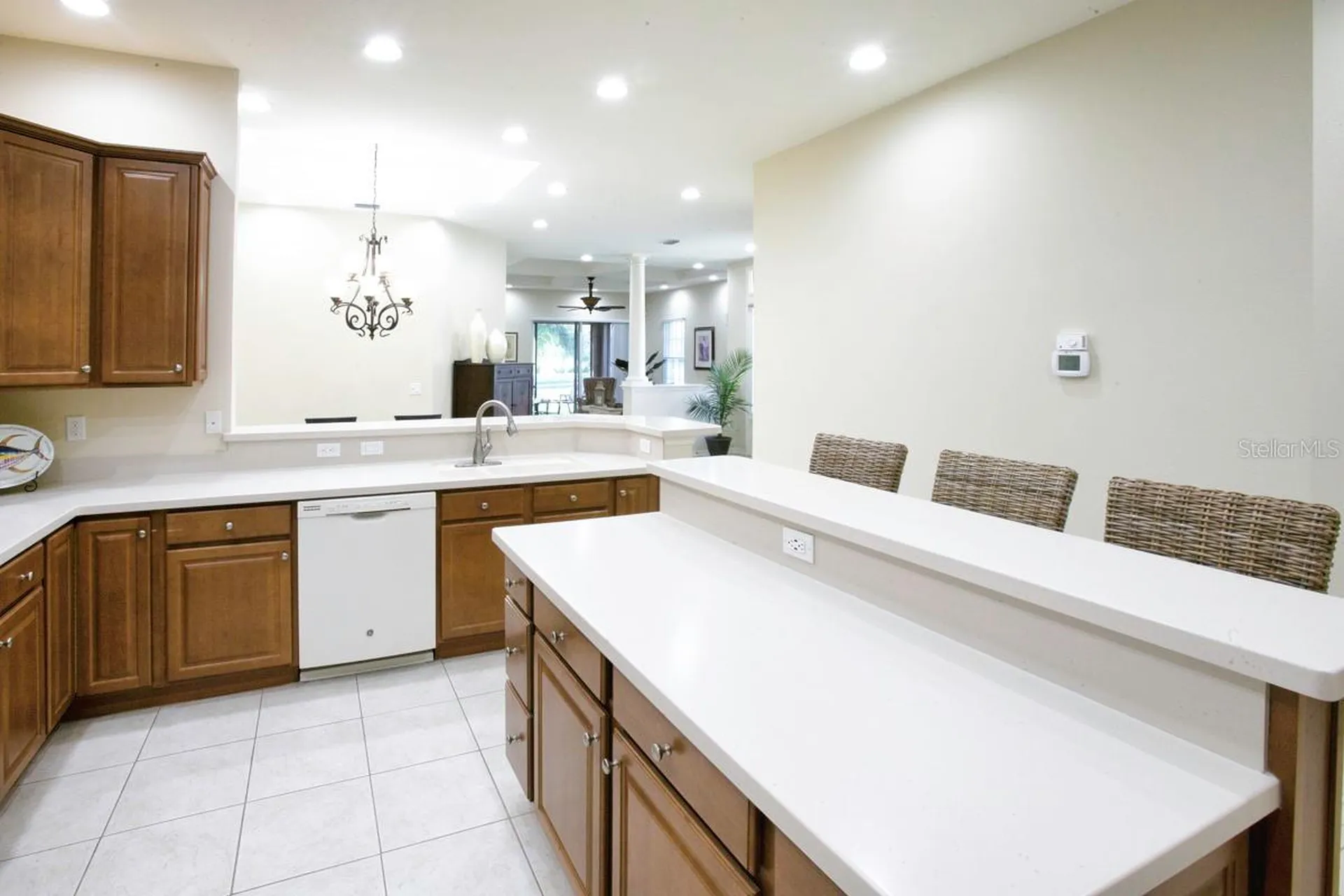 7321 Emma Road Bradenton FL 34209