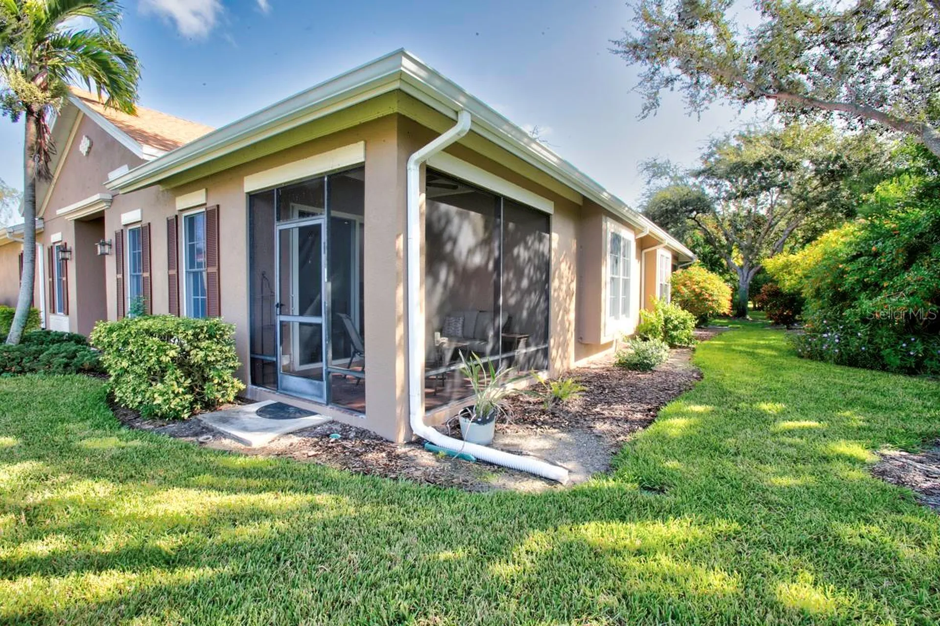 7321 Emma Road Bradenton FL 34209