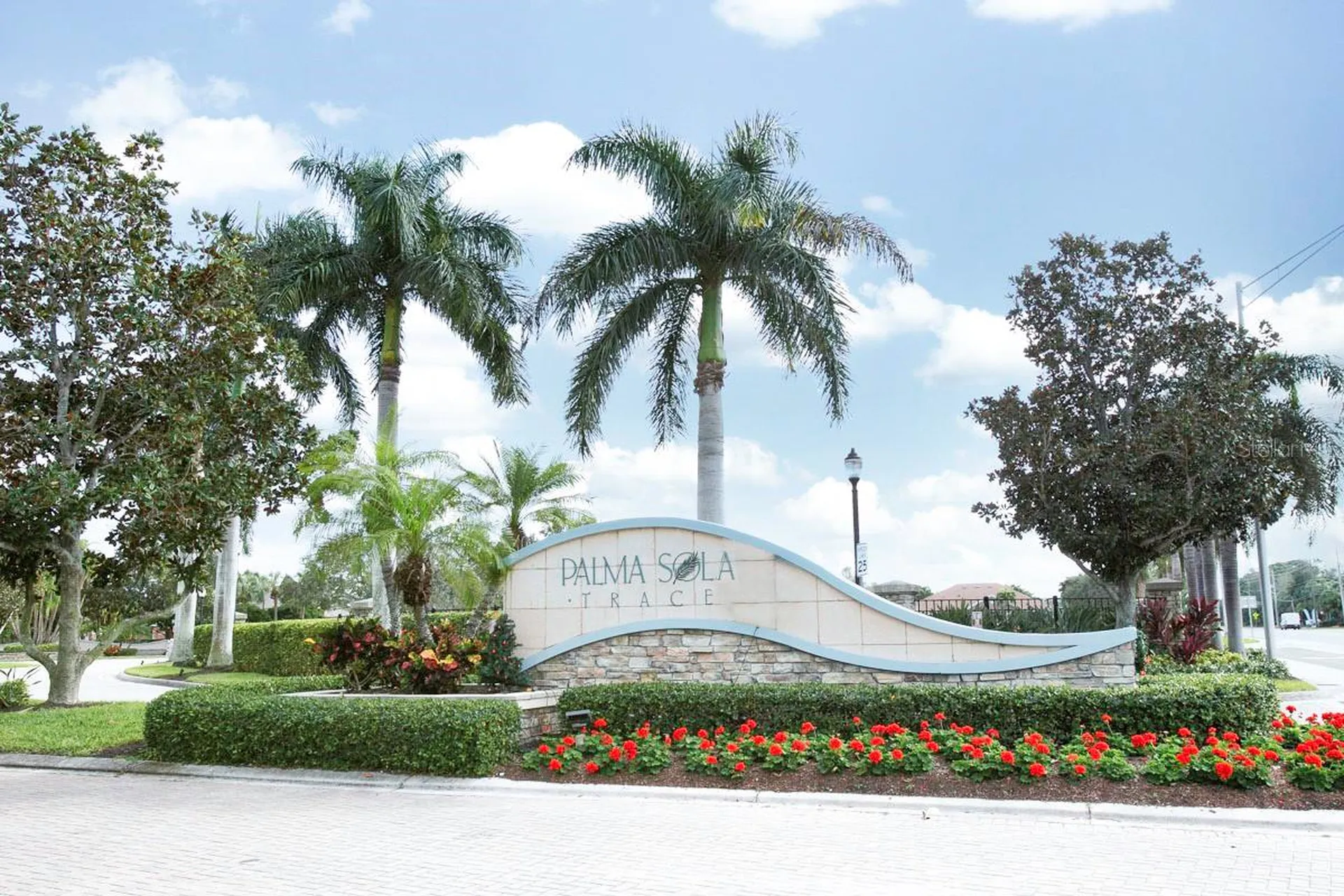 7321 Emma Road Bradenton FL 34209