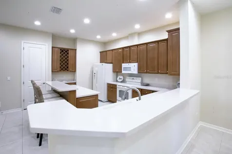 7321 Emma Road Bradenton FL 34209