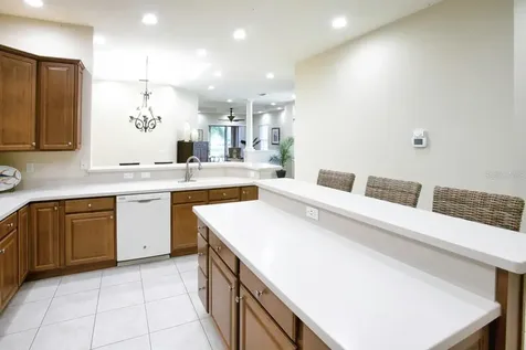 7321 Emma Road Bradenton FL 34209