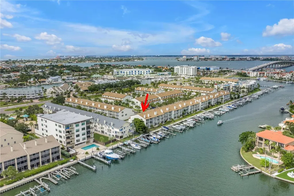 367 Madeira Circle Tierra Verde FL 33715