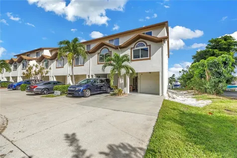 367 Madeira Circle Tierra Verde FL 33715
