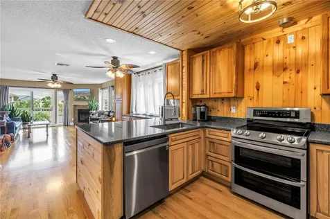 367 Madeira Circle Tierra Verde FL 33715