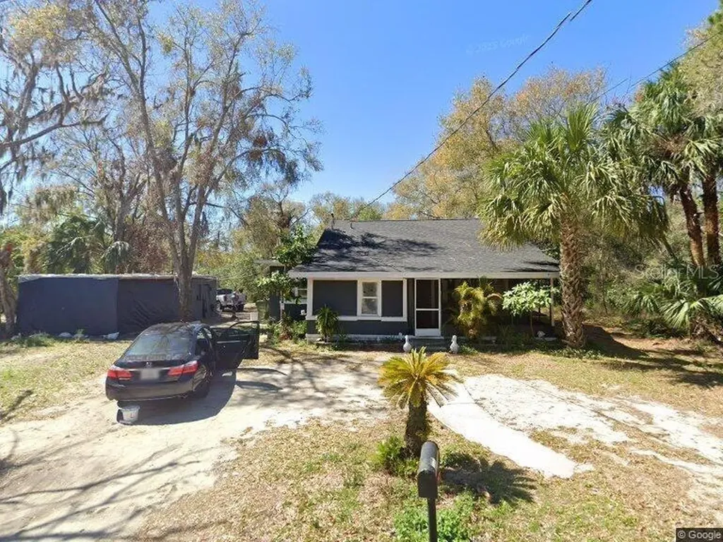 1121 Lucas Street Leesburg FL 34748