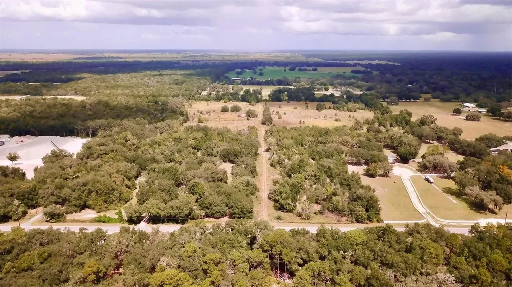 14385 SW Highway 484 Dunnellon FL 34432