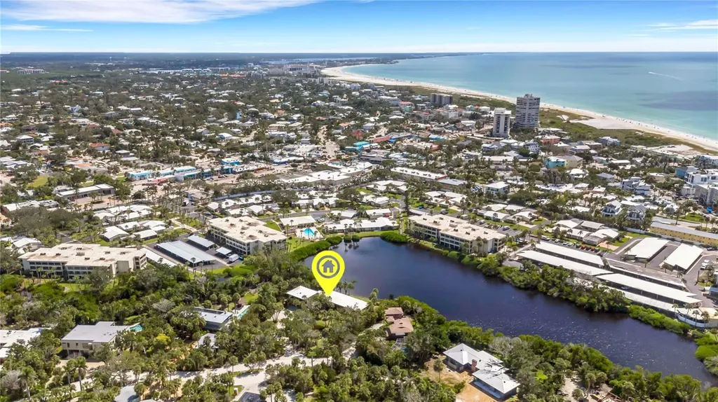 62 Sandy Hook Road S Sarasota FL 34242