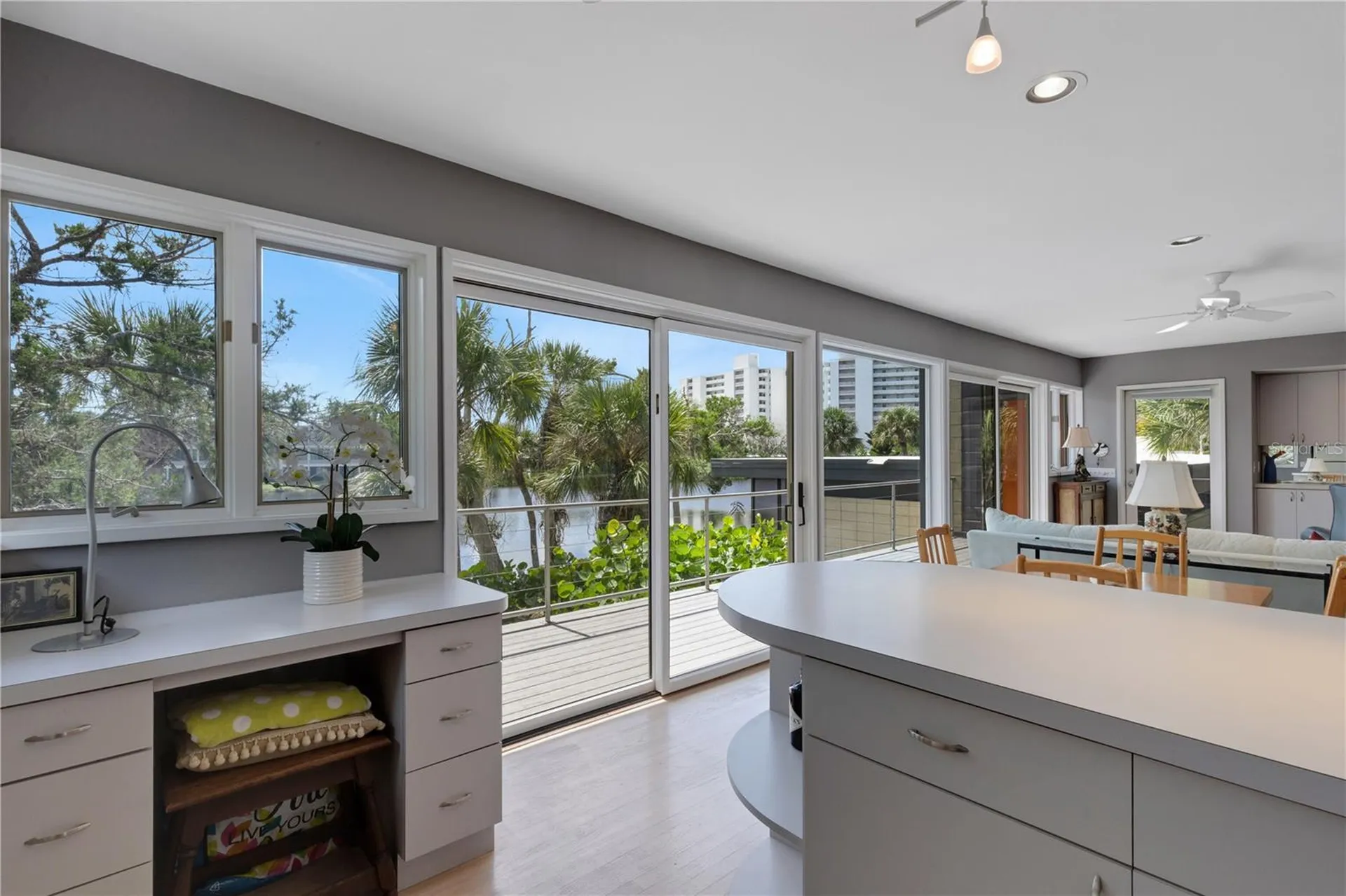 62 Sandy Hook Road S Sarasota FL 34242