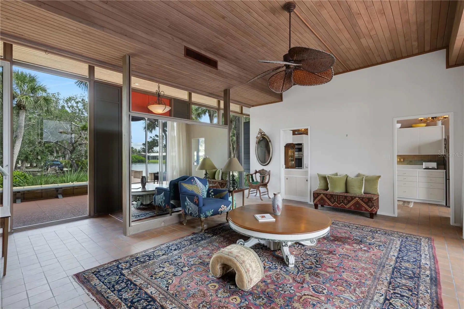 62 Sandy Hook Road S Sarasota FL 34242