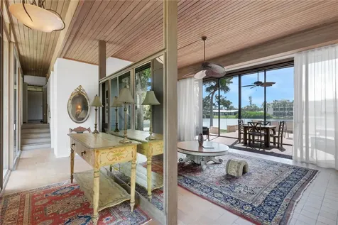 62 Sandy Hook Road S Sarasota FL 34242