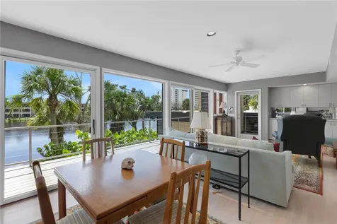62 Sandy Hook Road S Sarasota FL 34242