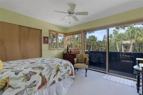 62 Sandy Hook Road S Sarasota FL 34242