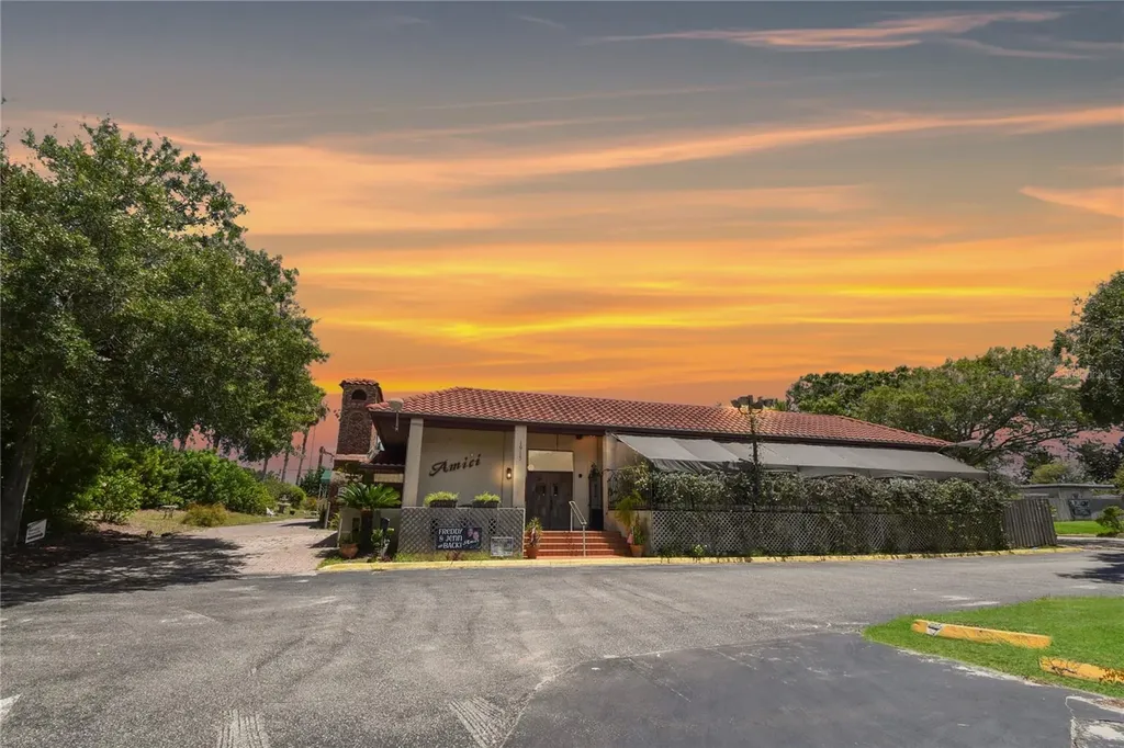 1915 A1a S St Augustine FL 32080