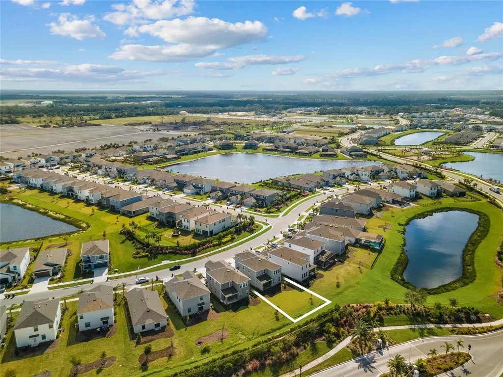 9048 Tequila Sunrise Drive Sarasota FL 34241