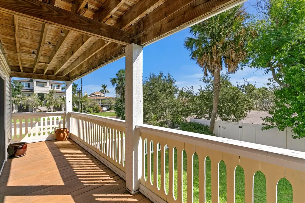 10399 Paradise Boulevard Treasure Island FL 33706