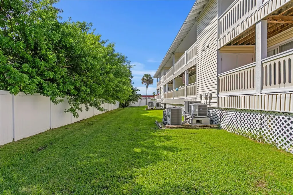 10399 Paradise Boulevard Treasure Island FL 33706