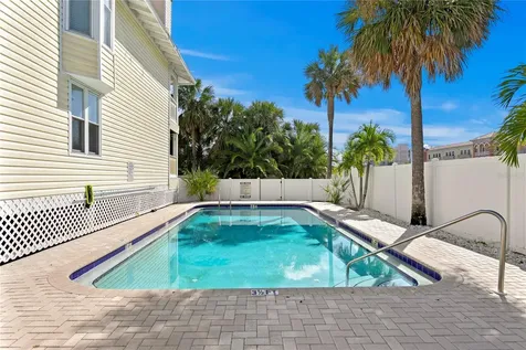 10399 Paradise Boulevard Treasure Island FL 33706