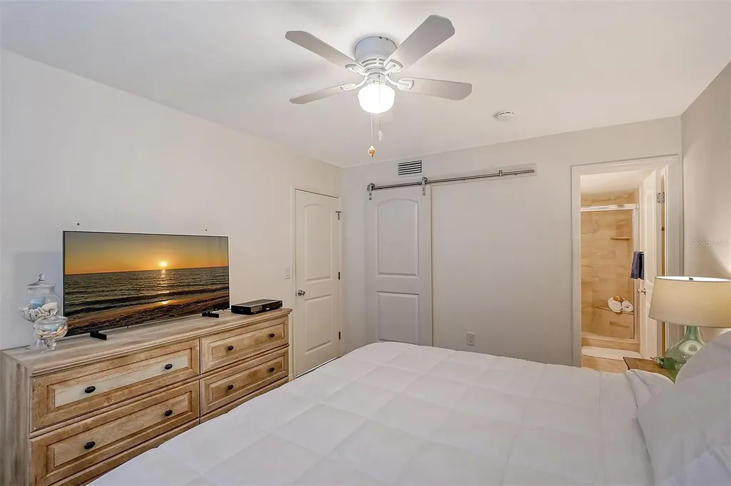 8710 Midnight Pass Road Sarasota FL 34242