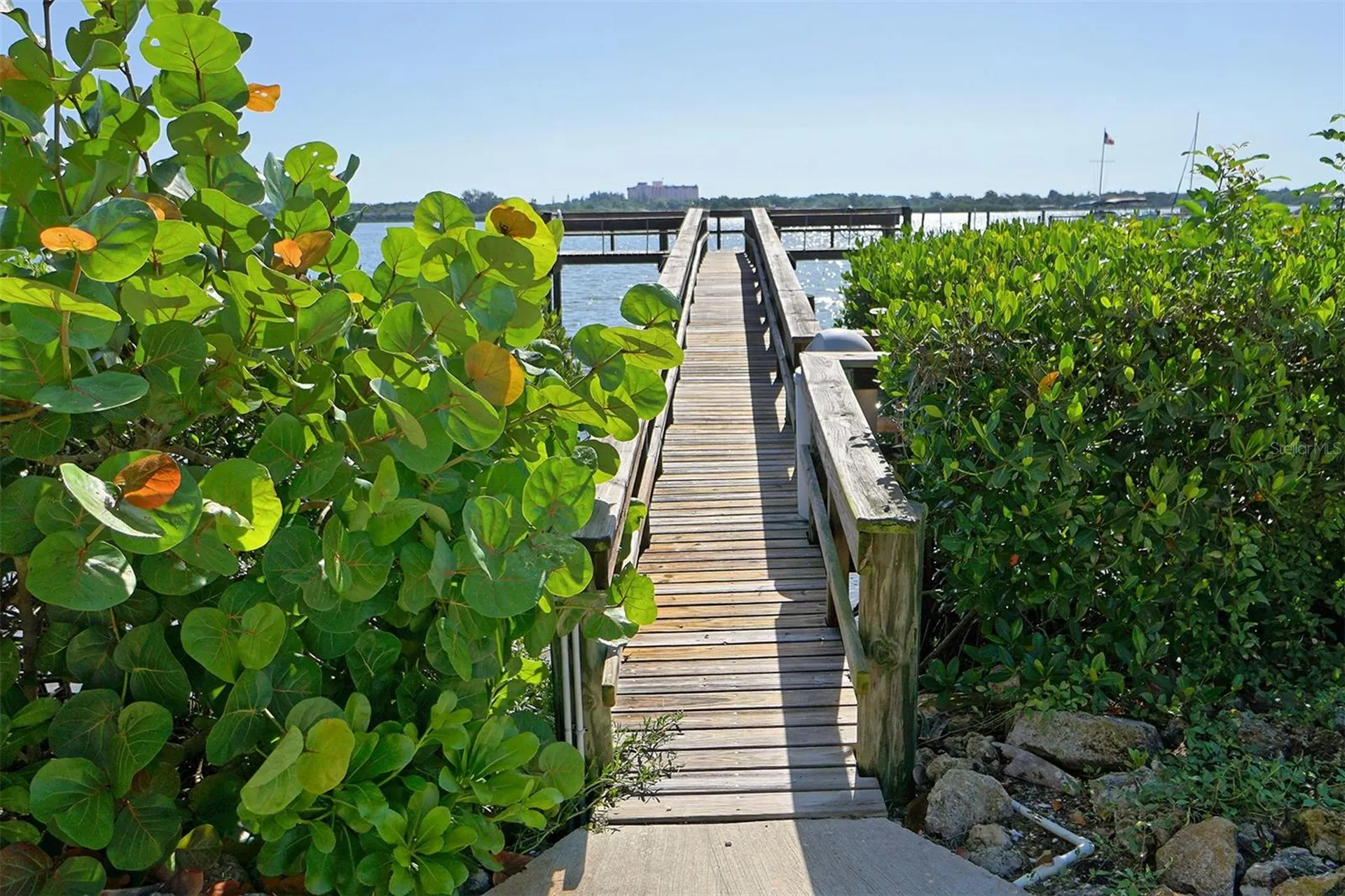 8710 Midnight Pass Road Sarasota FL 34242
