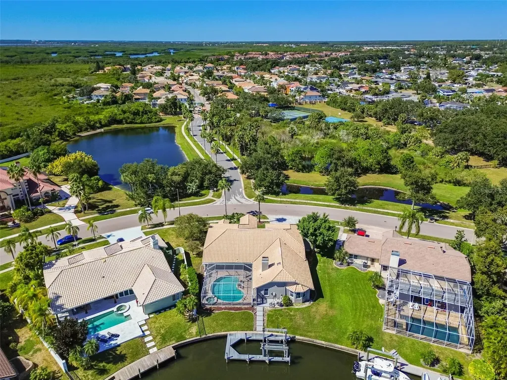 4918 E Longboat Boulevard Tampa FL 33615