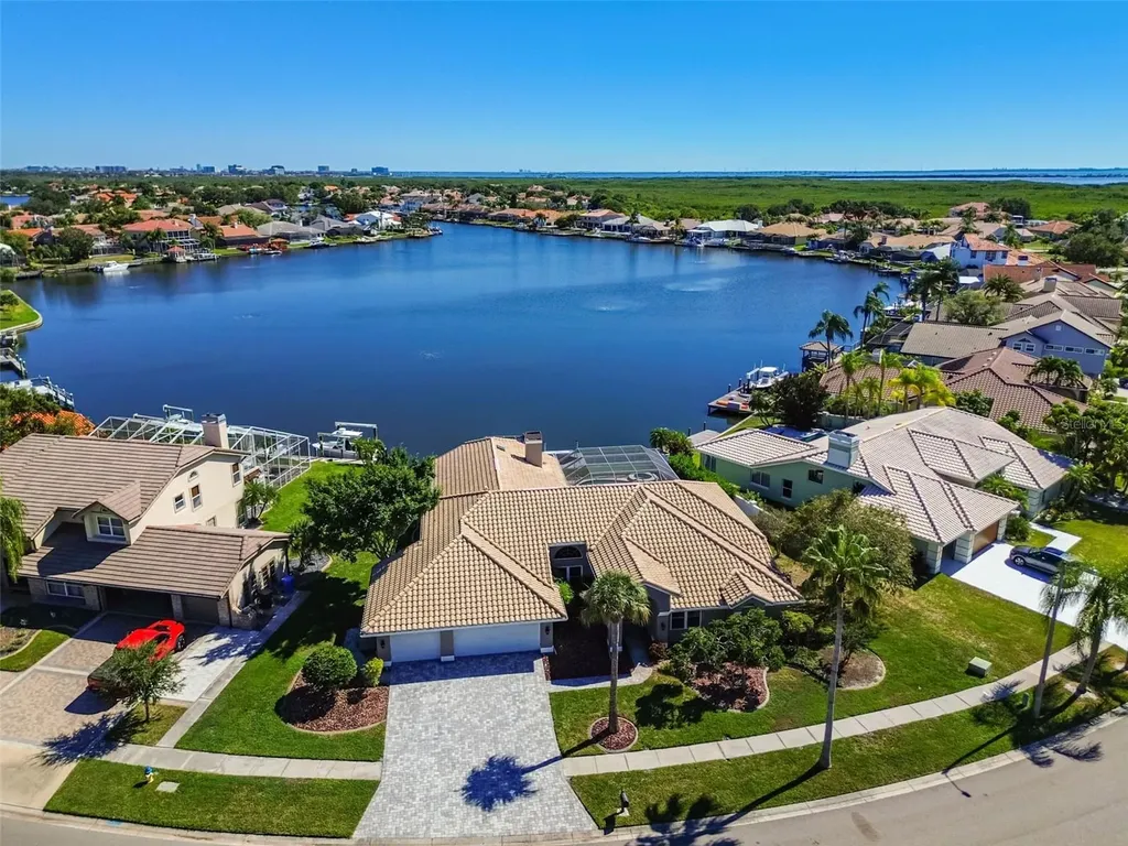 4918 E Longboat Boulevard Tampa FL 33615