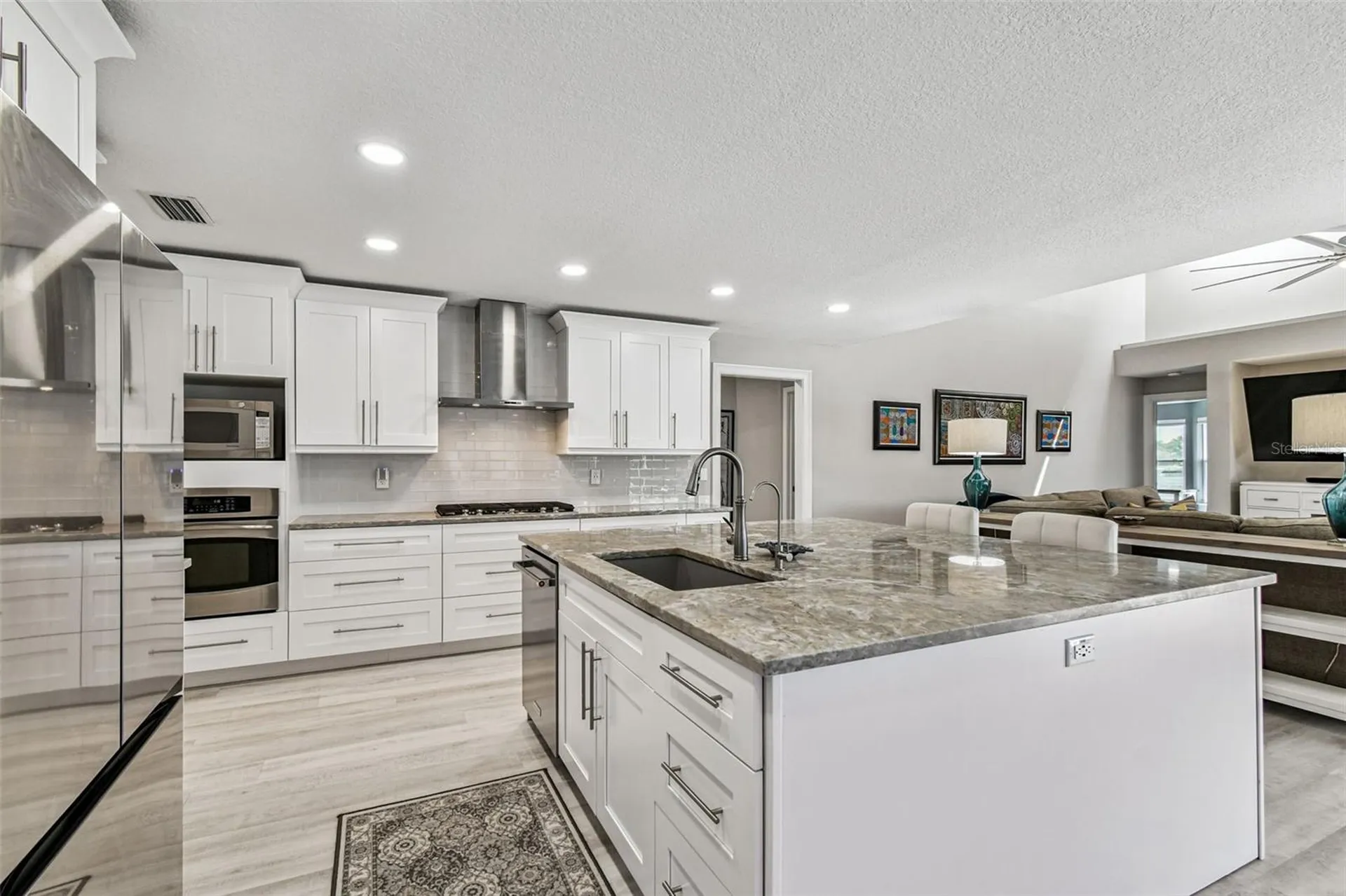 4918 E Longboat Boulevard Tampa FL 33615