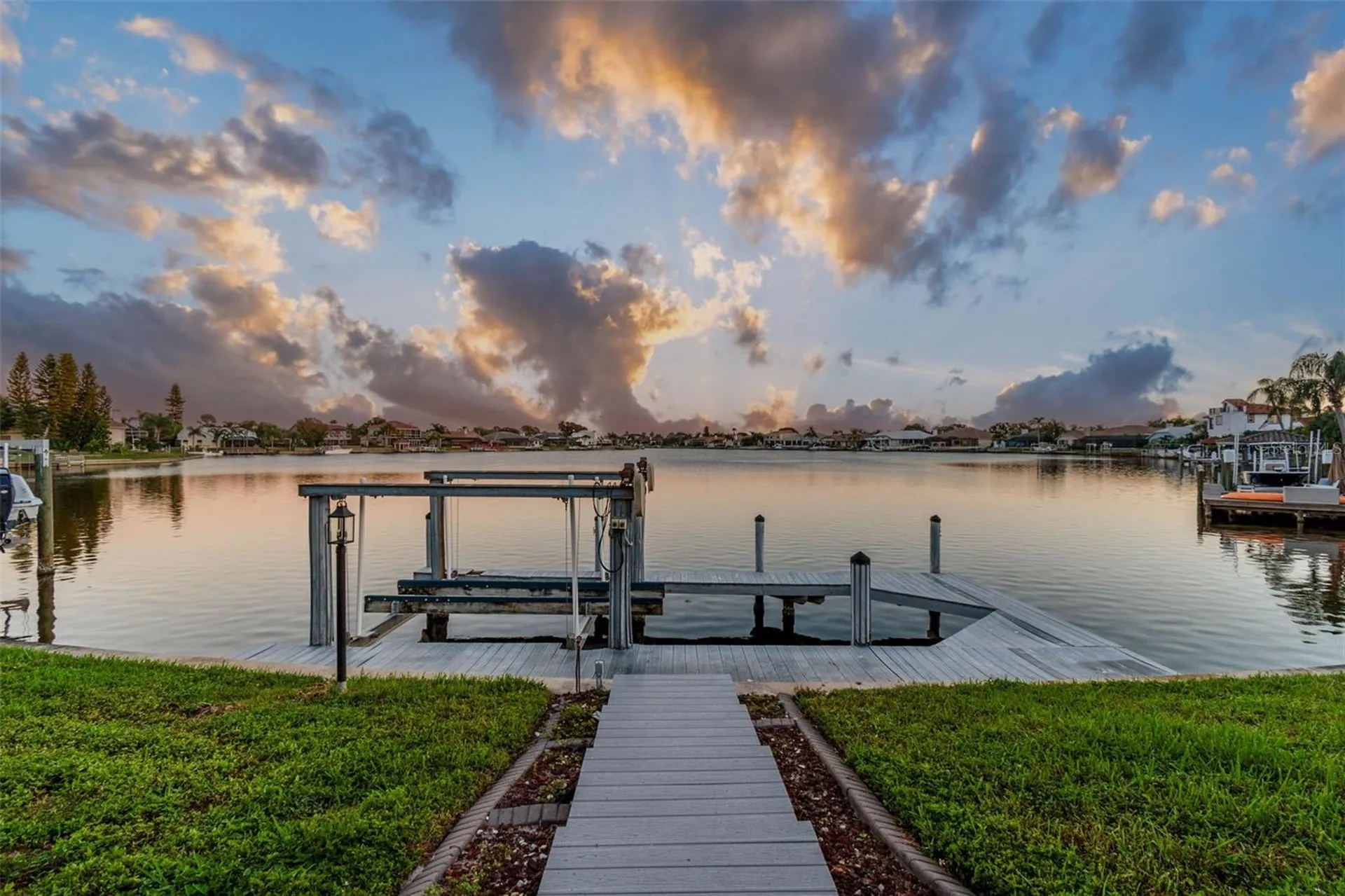 4918 E Longboat Boulevard Tampa FL 33615