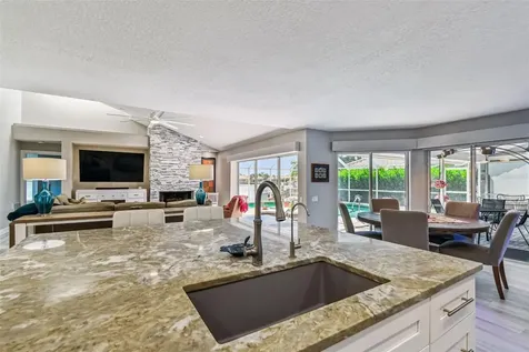 4918 E Longboat Boulevard Tampa FL 33615