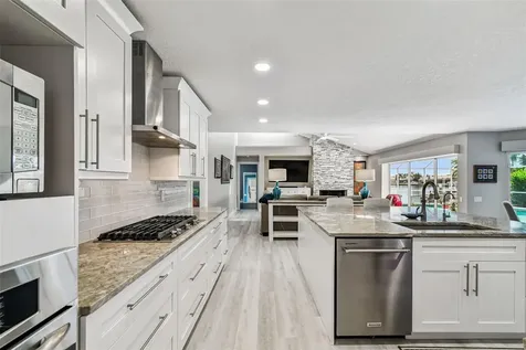 4918 E Longboat Boulevard Tampa FL 33615