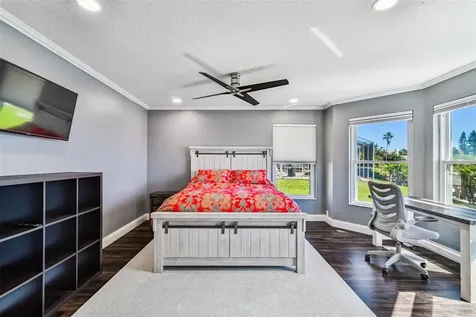4918 E Longboat Boulevard Tampa FL 33615