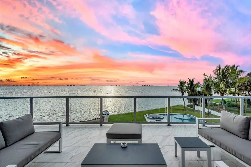 4035 Bay Shore Road Sarasota FL 34234